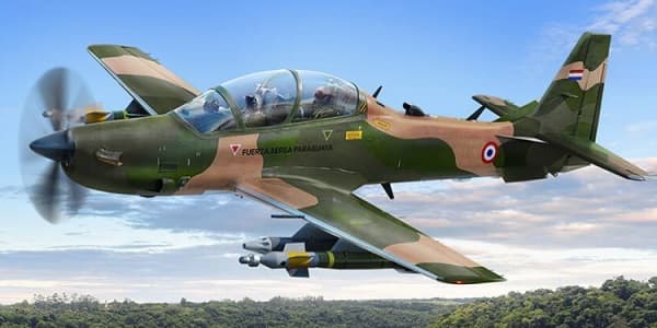 Compra de aviones y plan Hambre Cero elevan el gasto del gobierno central