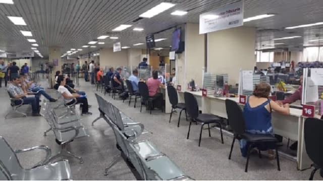 “Lista negra de Nenecho”: notifican a morosos asuncenos