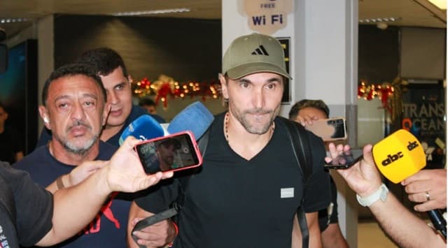 Diego Martínez llegó al país para liderar a Cerro Porteño