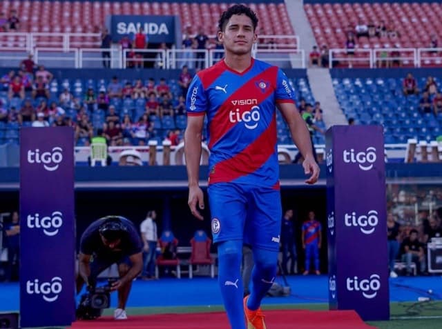 Tobías Gavilán suspendido por doping en Cerro Porteño