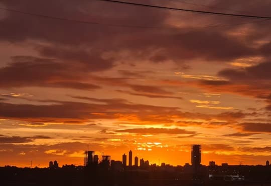Clima caluroso con lluvias aisladas para el fin de semana