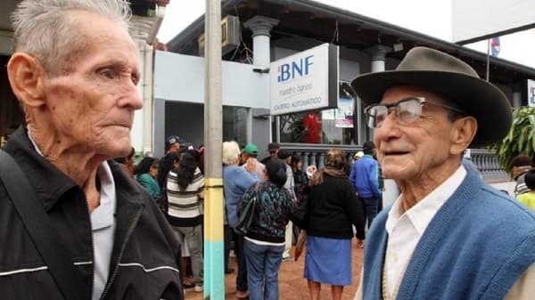 Pensión de adultos mayores: trámites y desafíos actuales