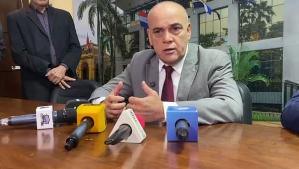 Bachi Núñez anuncia ‘transparencia’ tras ocultar privilegios millonarios