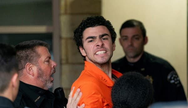 Estadounidenses elogian al asesino del CEO de UnitedHealthCare