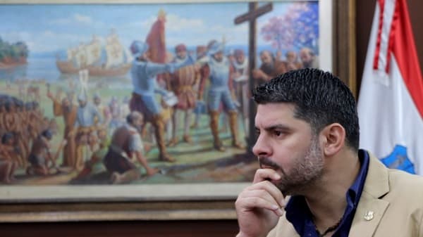 Beto Ovelar confirmó que Honor Colorado debatió intervenir la gestión de Nenecho