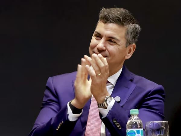 Santiago Peña resume el 2024 con sus “avances” de gestión