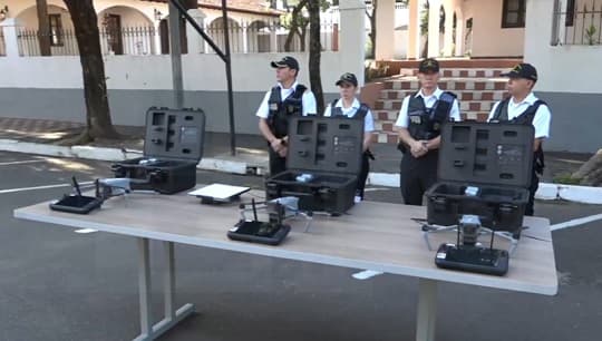 Armada refuerza lucha contra el contrabando