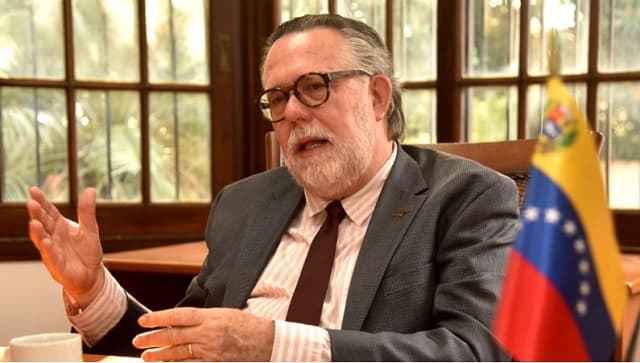 Embajador venezolano: “Peña está bajo presión y no decide por sí mismo”