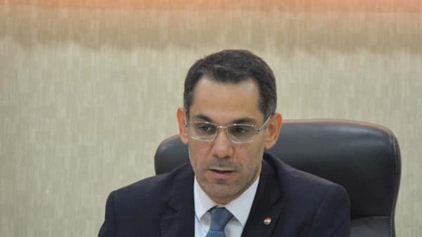 Congreso exige recuperar un millón de dólares robado por Hugo Javier