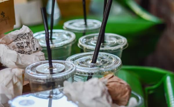 ¡Adiós a las pajitas de plástico en Asunción!