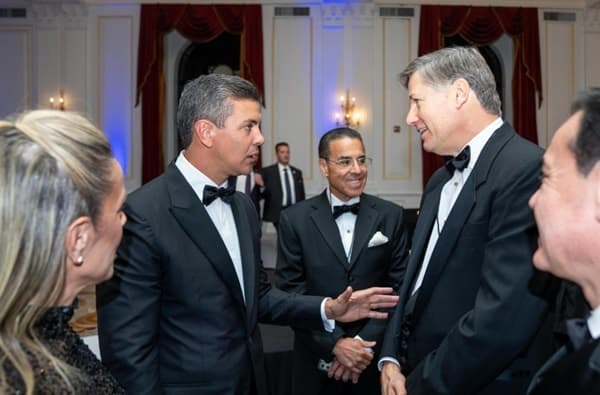 Paraguay busca fortalecer lazos con la nueva administración Trump