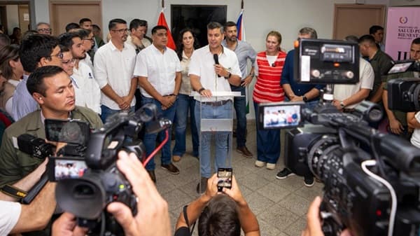 Peña defiende polémica visita a EEUU y anuncia más viajes