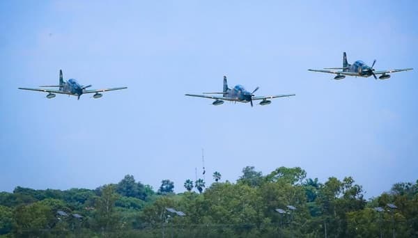 FAP logra disponibilidad total de su flota AT27 Tucano tras 13 años