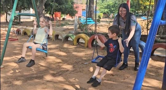 Salud recomienda menos pantallas y más actividad física