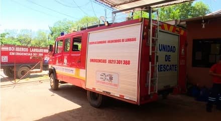 Bomberos de Lambaré operan con un solo hidrante funcional