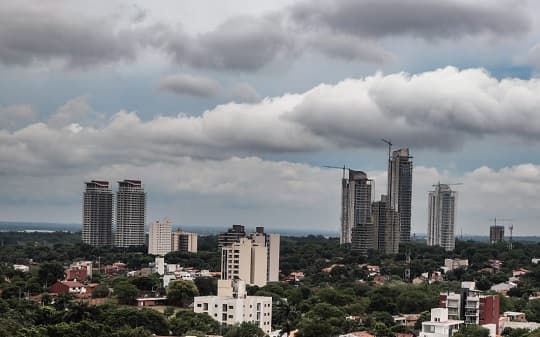 Ambiente húmedo y lluvias previstas para este miércoles