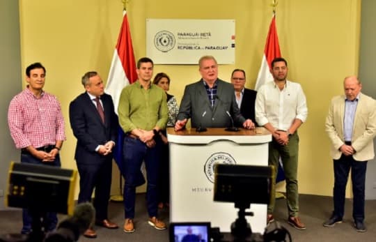 Gobierno de Peña convoca nueva “Cumbre de Poderes” en medio de crisis