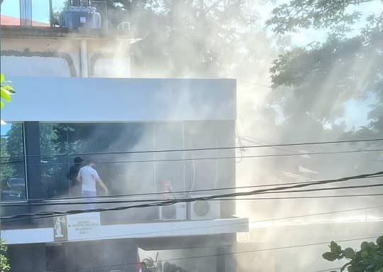 Bomberos controlan incendio en Juzgado de Lambaré