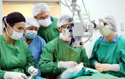 IPS niega anteojos a jubilados pese a altos costos en cirugías oculares