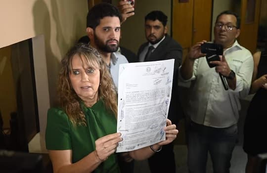 Presentan pérdida de investidura contra diputado Orlando Arévalo