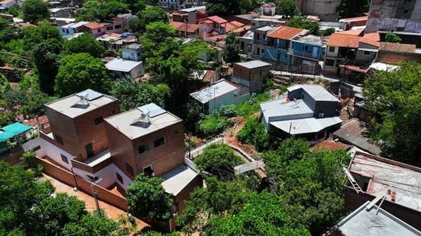 Chacarita Alta: Gobierno solo entregó 4 de 64 viviendas prometidas