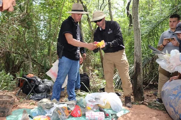 Familia de Félix Urbieta identifica prendas halladas en caleta