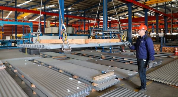 Paraguay atrae capital, pero las inversiones se traban