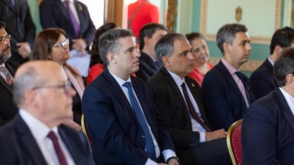 Huawei y la polémica por licitaciones digitales en Paraguay