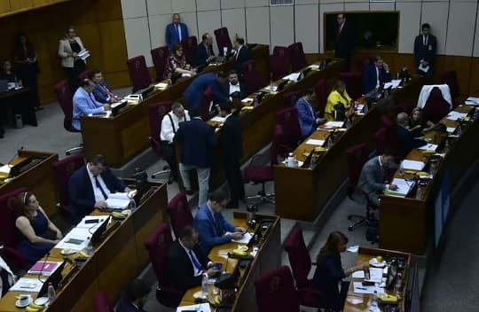 Senado rechaza proyecto sobre caso Villarrica por bloqueo cartista