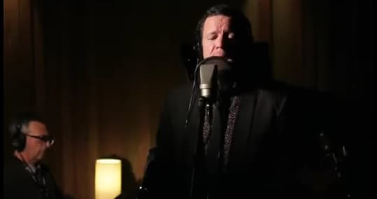 Paraguayo sorprende con versión en guaraní de “Bohemian Rhapsody”