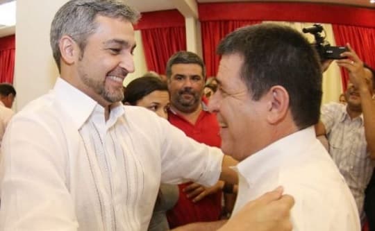 Cartes y Abdo buscan concordia colorada ante posibles deserciones