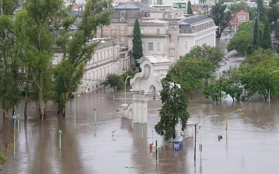 Catástrofe en Argentina: Inundaciones mortales asolan Bahía Blanca