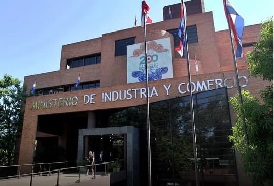 MIC lanza programa de pasantías universitarias remuneradas