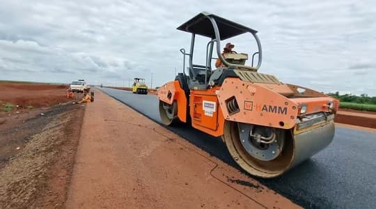 Plan de pago a contratistas en análisis pese al déficit fiscal