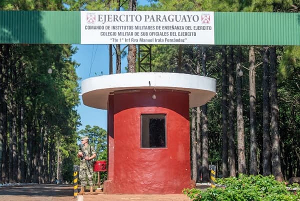 Procesan a militares por abusos en colegio de Encarnación