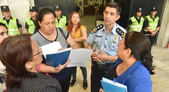 Mafia de los pagarés: fiscal busca cuantificar millonario daño