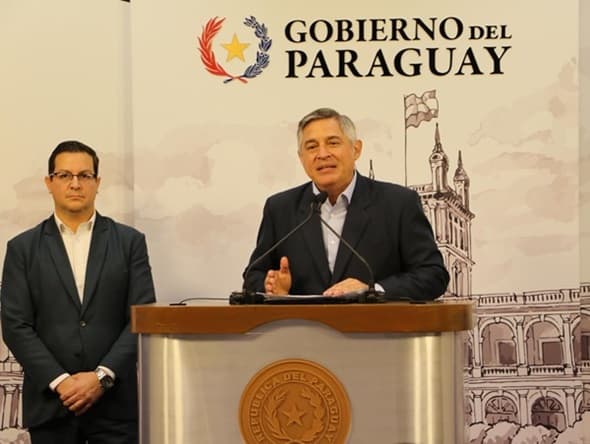 MEC adquirirá 100.000 nuevos muebles para escuelas públicas