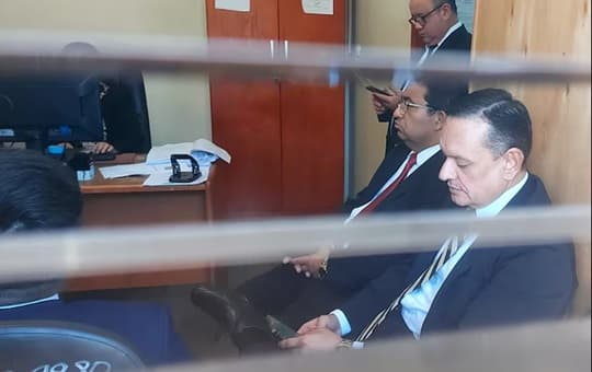 Defensa del abogado Acosta busca revocar su prisión preventiva
