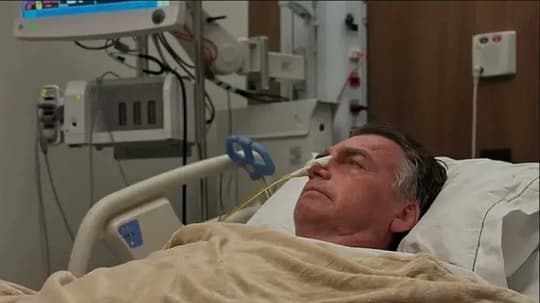Bolsonaro sigue en terapia intensiva y su estado empeora