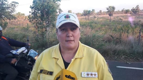 Primera mujer asume presidencia del Cuerpo Bomberos Voluntarios del Paraguay