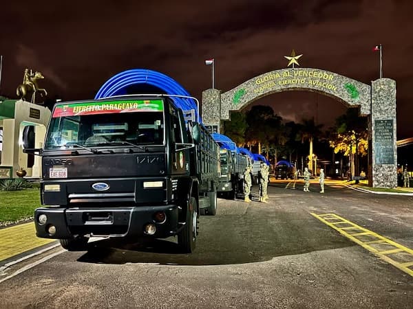 Gobierno envía caños para agua a comunidad Xákmok Kásek