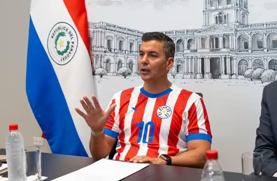 Denuncian presunto negociado millonario para Santiago Peña