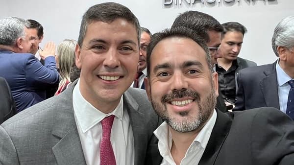 Esgaib deja liderazgo cartista y debilita a Nenecho