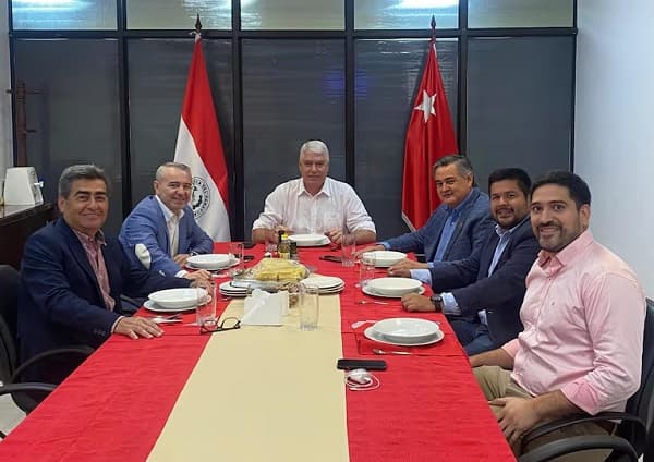 Wiens cuestiona a Peña y habla de enriquecimiento en el Gobierno