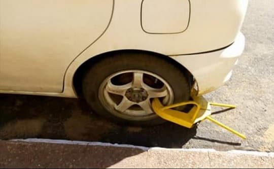 Municipalidad de Mariano Roque Alonso sin grúas ni cepos para sancionar infractores