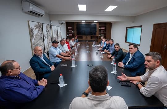 Cañicultores: Gobierno promete nuevo tren de molienda en Troche