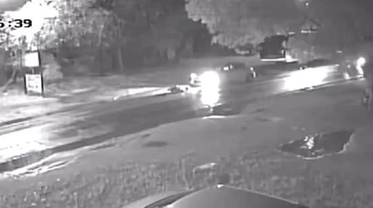 Hombre de 80 años sobrevive a doble atropello sin heridas graves y recibe el alta