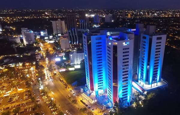 Paraguay atrae casi 100 nuevos inversionistas en 2025