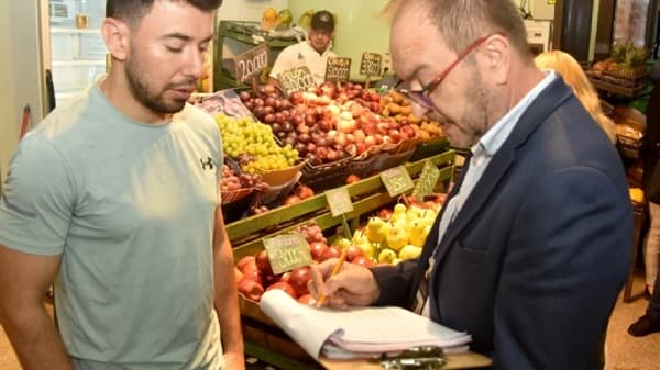 BCP prepara encuesta para actualizar la canasta básica familiar