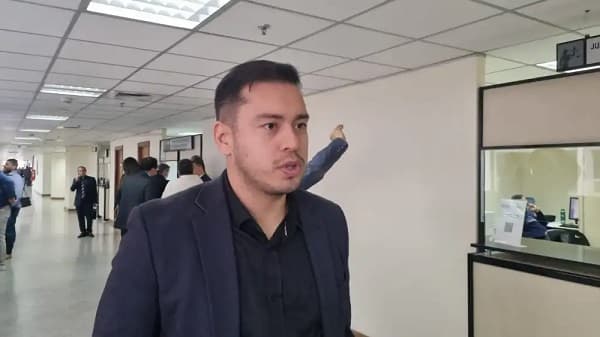 Suspenden audiencia a Prieto por recusación masiva